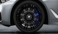 Комплект колес Double Spoke 664M с зимней резиной для BMW G30 5-серия