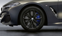 Комплект летних колес Double Spoke 786M Performance для BMW G30 5-серия