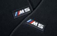 Велюровые ножные коврики для BMW M5 F90 51478097415